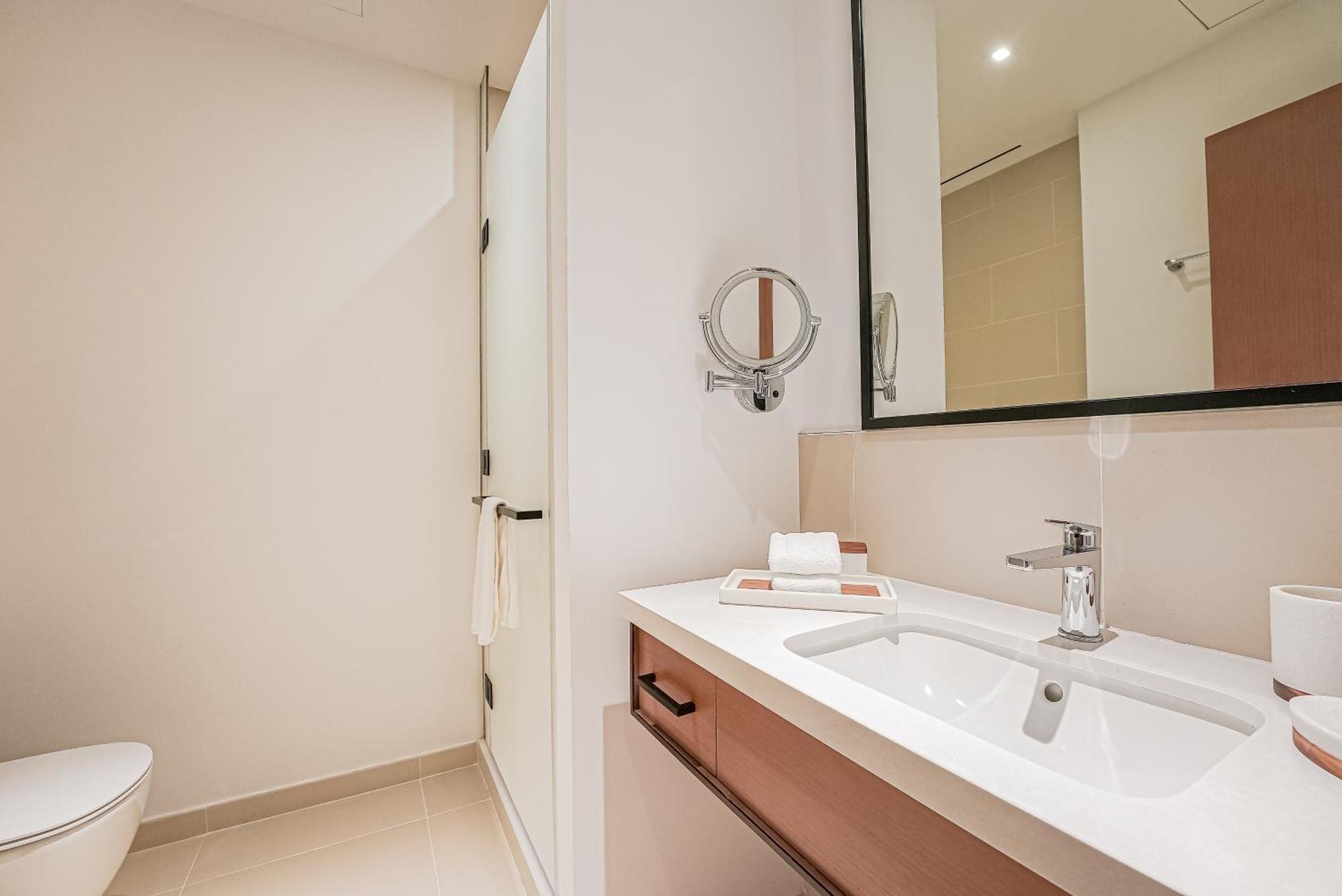 Modern 2Br High Floor Haven In Vida Dubai Marina Daire Dış mekan fotoğraf